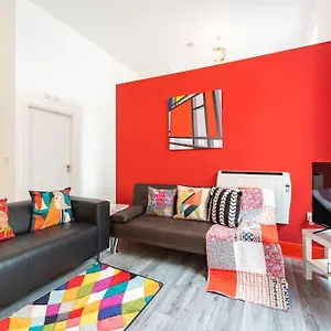  Apartment Jesouth Gorgeous Open Plan Striking Splashy Flashy Wifi